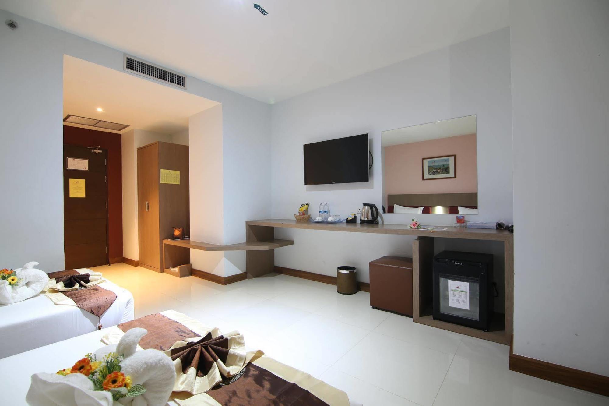 Grand Oliver Hotel Danok Sadao Exterior photo